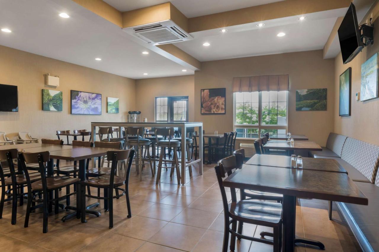 Best Western Plus Saint John Hotel & Suites Exteriör bild